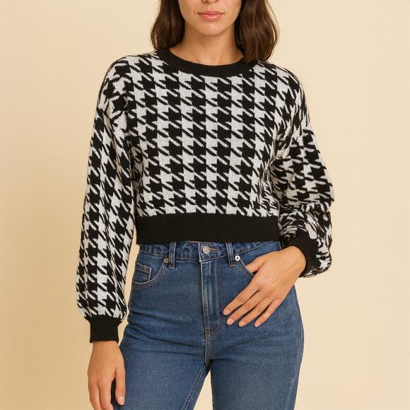 Altar’d State Black White Houndstooth Cropped Sweater Size L - Picture 1 of 6